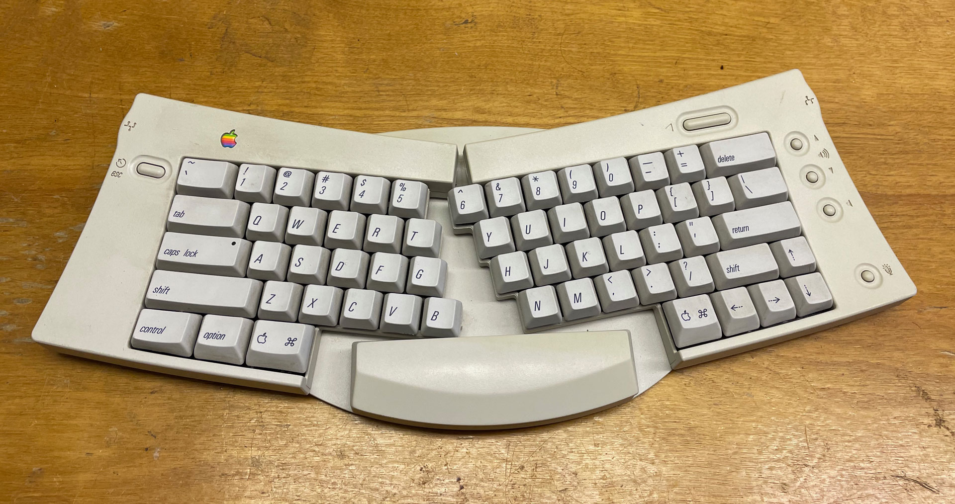 Apple Adjustable Keyboard